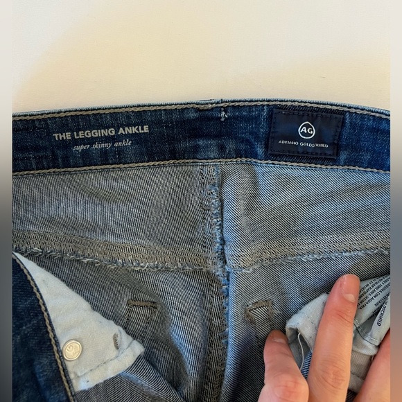 AG premium denim / distressed jeans - Picture 9 of 12